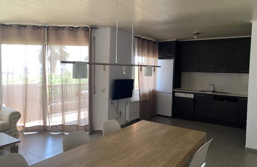 Torredembarra Apartment | Family-Friendly Apartment Torredembarra with Pool & Spa