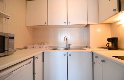Torroella de Montgri Apartment | Beachfront Apartment in Griells with Pool
