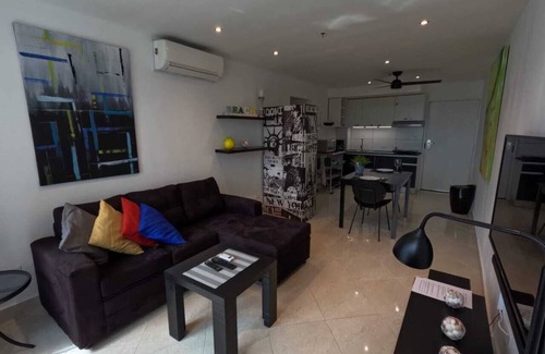 El Higo Apartment | Beachfront Apartment with Breathtaking Ocean View and Spa
