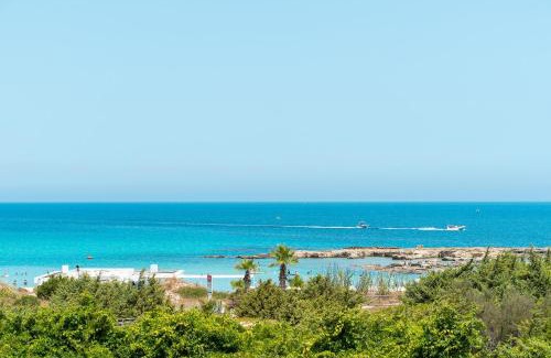 Otranto Apartment | Oceanfront Apartment with Balconies and Perfect Reviews