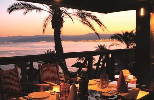 Aqaba Apartment | Beachfront Retreat with Breathtaking Red Sea Views