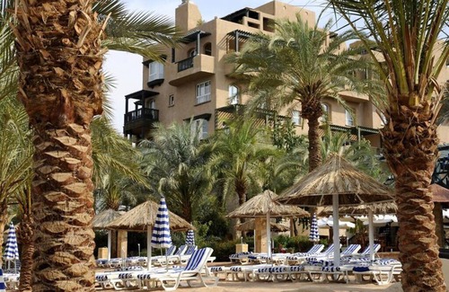 Aqaba Apartment | Beachfront Retreat with Breathtaking Red Sea Views