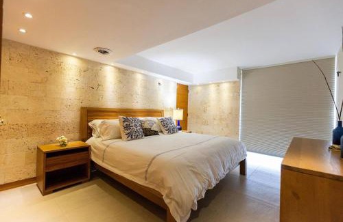 Juan Dolio - El Pueblo Apartment | Oceanfront Aqualoft with Infinity Pool & Jacuzzi Retreat