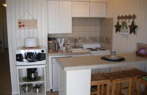 North Beach Condo | Oceanfront Retreat on North Beach with Pool & Breakfast