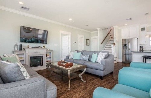 Terramar Beach House | Beachfront Retreat with King Beds and Ocean Views Await!