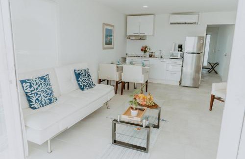 Pos Chiquito Apartment | Beachfront Bella Horizonte: Ideal for Families and Fun