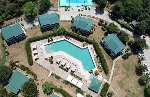 East End Condo | Beachfront Escape: Cozy 1-Bed Apartment at Lambert Beach