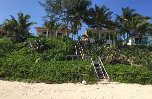 North Palmetto Point Villa | Beachfront Cottage with Pool Access & 50-Mile Ocean View