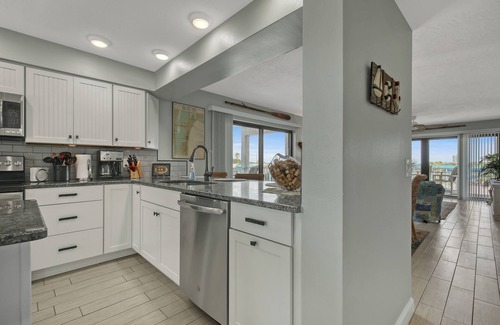 Cocoa Beach Condo | Beachfront Bliss: Enjoy Ocean Views & Stocked Kitchen