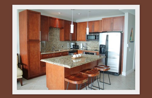 South Padre Island Condo | Ocean View Condo at Sapphire with Pool & Spa Amenities