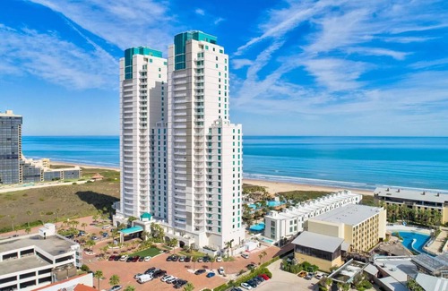 South Padre Island Condo | Ocean View Condo at Sapphire with Pool & Spa Amenities