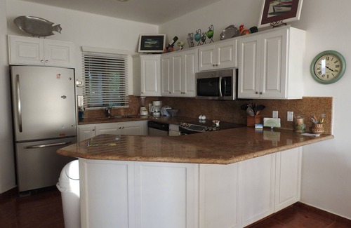 San Jose del Cabo Condo | Beachfront Condo in San Jose Del Cabo with Pool & Spa