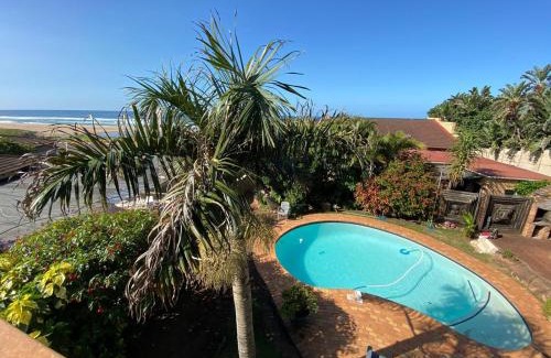 Kingsburgh Apartment | Beachfront Cabanas: 4-Star Stay with Ocean Views & Pool