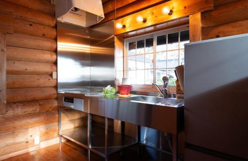 Suooshima Villa | Beachfront Cabin