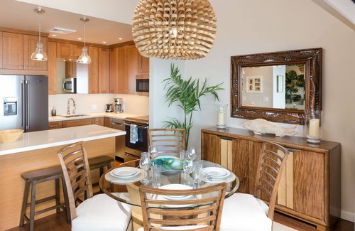 Wailea Condo | Beachfront Condo B-303: Top-Rated Stay with Ocean View