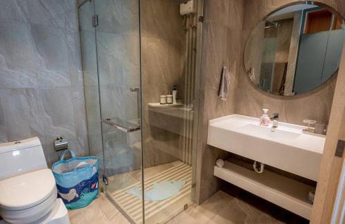 Khao Tao Apartment | Beachfront Condo Room in Huahin with Private Pool Access