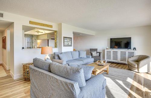 Ponce Inlet Apartment | Beachfront Condo with Pool Access in Ponce Inlet