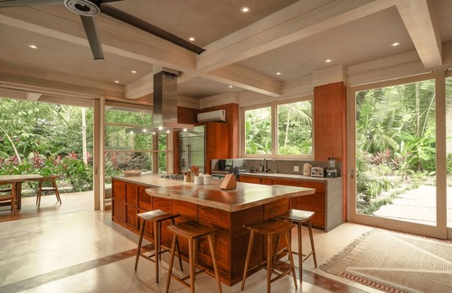 Playa Hermosa Cobano Villa | Exquisite Beachfront Villa "Pandora" in Playa Hermosa