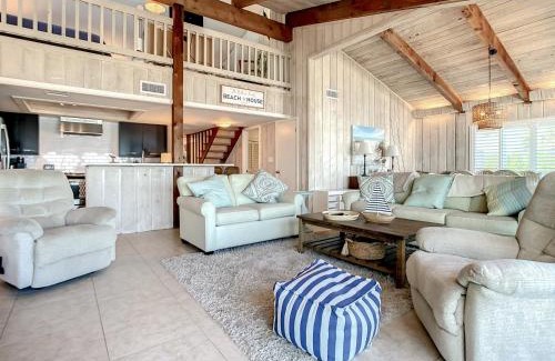 Sea Dunes Apartment | Beachfront Escape at Sea Dunes Sandcastle 1A with Spa Access