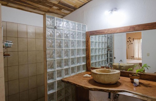 Garza House | Beachfront Eco Cabina with Private Beach & Ocean View