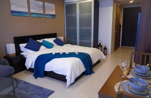 Mae Pim Apartment | Beachfront Executive Studio in Mae Phim with Ocean View