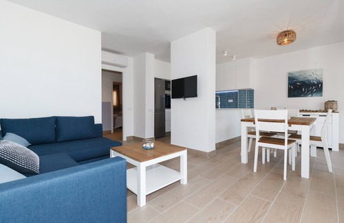 Vilafortuny Apartment | Family-Friendly Beachfront Apartment in Cambrils - UHC DMS V