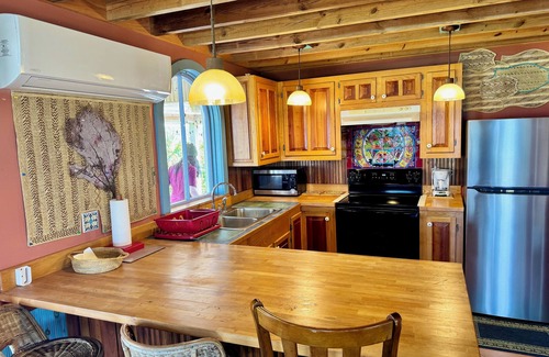 Deadmans Cay House | Family Beachfront Retreat Steps from a Secluded Paradise