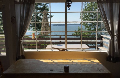 Penobscot House | Beachfront Family Retreat: Pet Friendly & Perfectly Relaxing