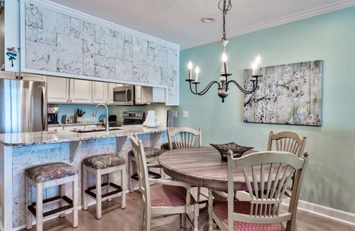 Clipper Cove House | Beachfront Retreat with FREE Beach Service & Kitchen Access