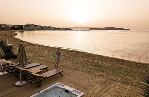 Agii Apostoli Villa | Beachfront Glaros Villa: 3 Bedrooms & Outdoor Jacuzzi