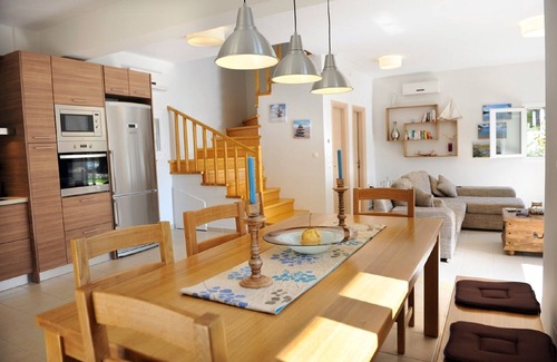 Katokhorion Villa | Serene Beachfront Retreat with Ocean Views & Family Amenities