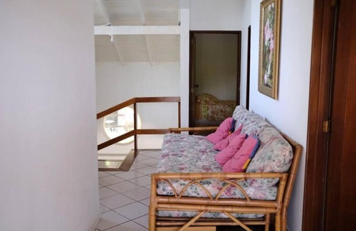 Papare House | Beachfront Haven in Santa Marta with Pool & Pet-Friendly Access