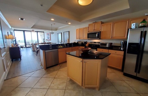 Dauphin Island Condo | Beachfront Bliss: Pools, Spa & Best Gulf Coast Views!