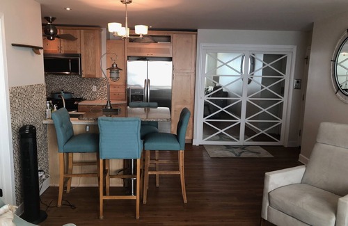South Haven Condo | Beachfront 1BR with Private Pool & Spa on Lake Michigan
