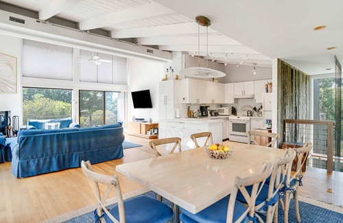 Beach Hampton House | Seaside Retreat with Pool, Pet Friendly & Perfect Location