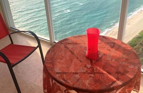 Sunny Isles Beach Condo | Direct Ocean View at LaPerla - 10/10 Guest Rated Retreat