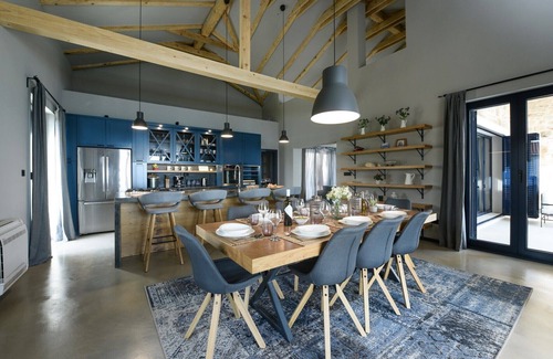 Zdrelac Villa | Ocean View Retreat with Pool and Spa Just Steps from Beach