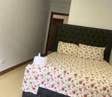 Msasani House | Beachfront M. A. Apartment: Family-Friendly Oceanview Escape