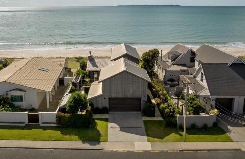 Papamoa Beach House | Scenic Beachfront Mediterranean Villa with Ocean View
