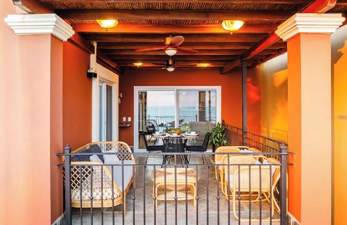 Playa Langosta Villa | Oceanview 3BR Penthouse with Rooftop Pool & Spa