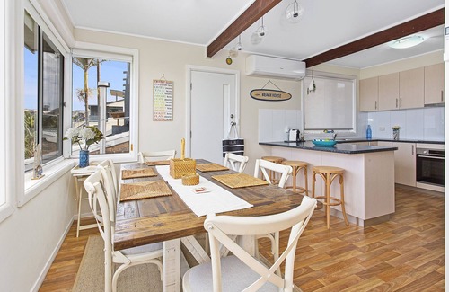 Kiama Downs House | Beachfront Oasis at Jones Beach Kiama with Ocean Views