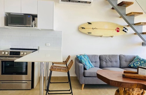 Bejuco Apartment | Beachfront Penthouse Condo with Breathtaking Sunset Views