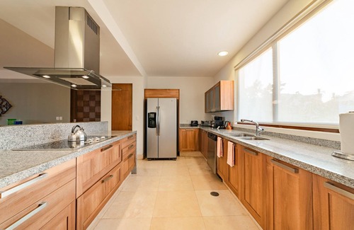 Santa Maria Huatulco Condo | Beachfront Penthouse with Ocean View & Spa Amenities