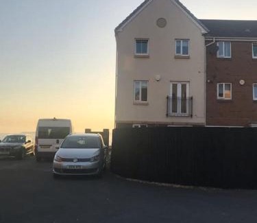 Port Talbot House | Beachfront Pet-Friendly Townhouse with Ocean Views