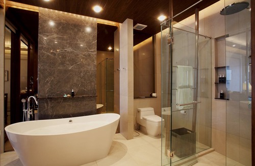 Cha-am Hotel | Ground Floor Beachfront Pool Suite with Private Oasis