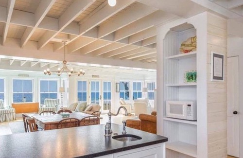 Ogunquit - Wells House | Unforgettable Beachfront Property on Moody Beach with Spa