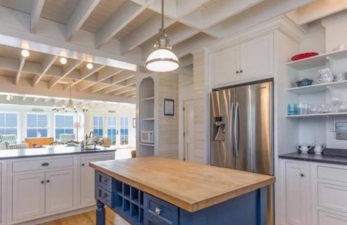 Ogunquit - Wells House | Unforgettable Beachfront Property on Moody Beach with Spa