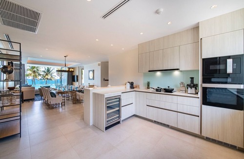 Choeng Thale Apartment | Beachfront Residence with Spectacular Ocean Views & Pool