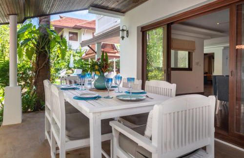 Hua Thanon Villa | Oceanfront Villa Baan Tawan: 4-Star Guest Favorite Retreat