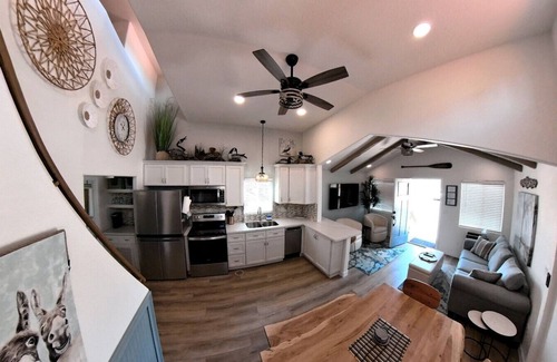 Parker Strip Villa | Riverfront Beach Villa: Guest Rated 9.8 with Ocean Views
